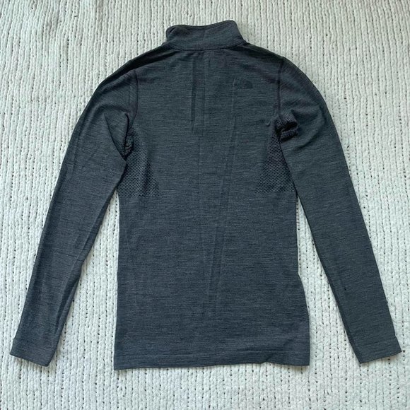 The North Face Women's Grey Wool Blend Quarter-Zip Pullover - Size Small - Picture 2 of 6